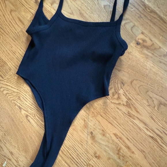 Zara Black Ribbed One Piece - Picture 3 of 4
